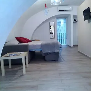 La Guglia Napoli