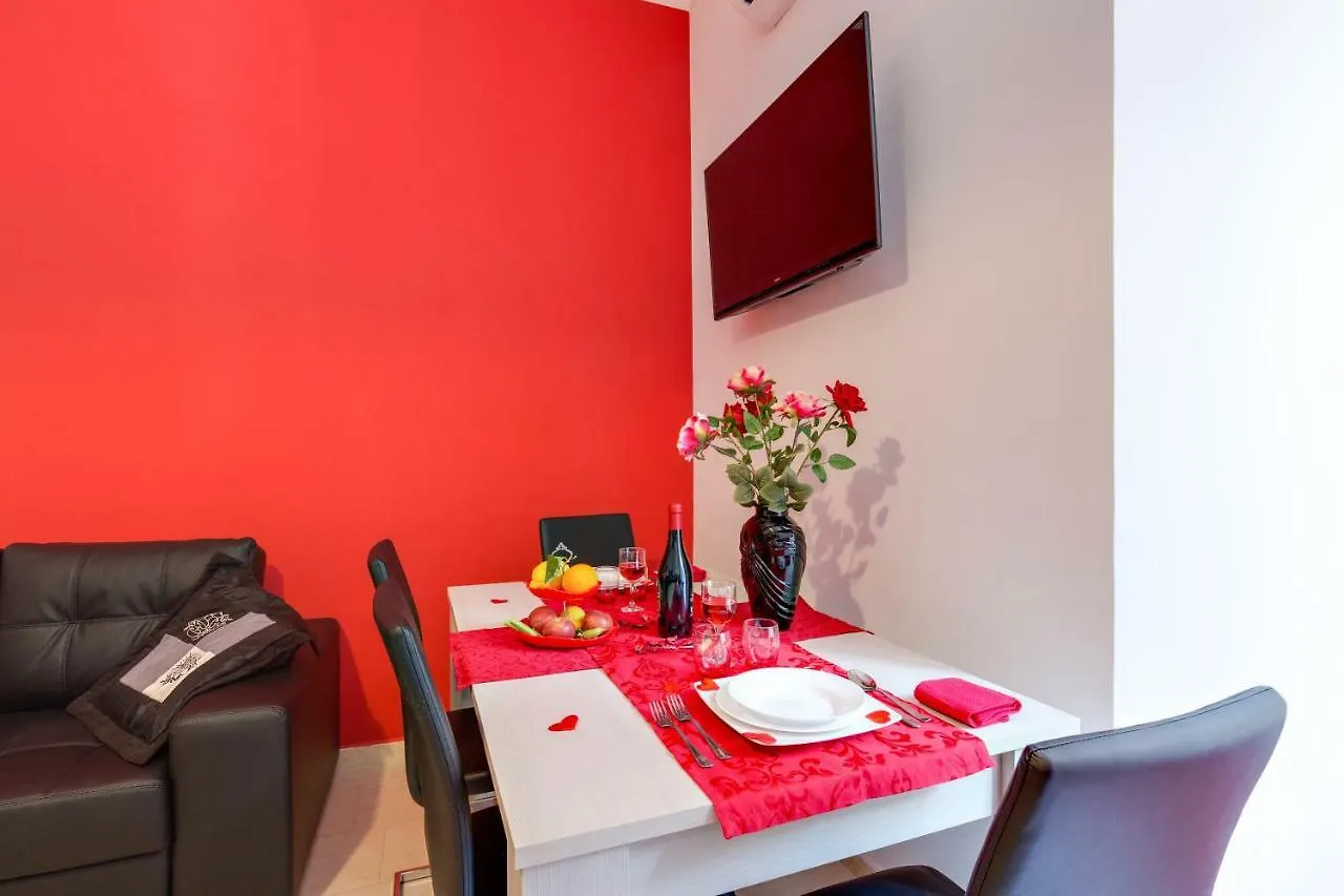 Apartman New In! Sophie At Colosseum Róma