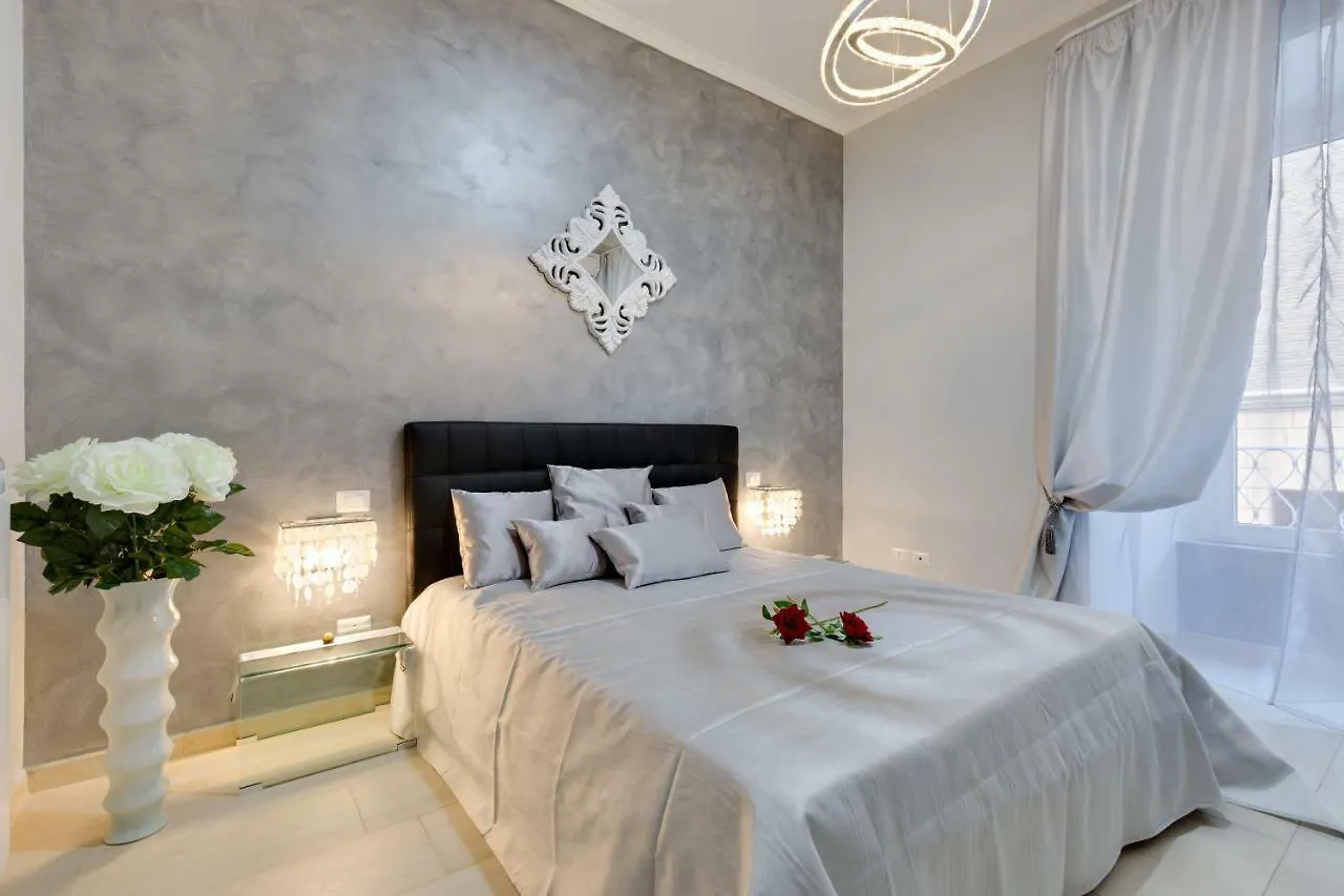 New In! Sophie At Colosseum Róma Apartman